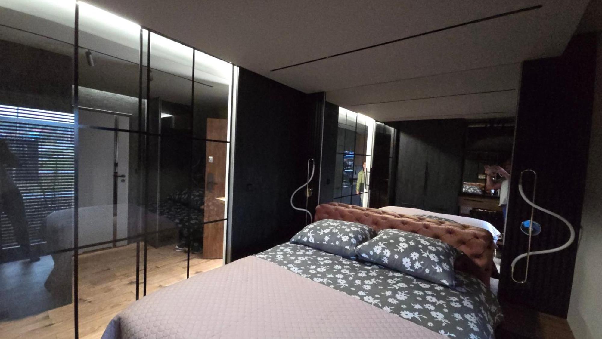 Apartament Dark Prestige New ! - Dostep 24H, Projektor , Garaz Podziemny , Klimatyzacja , Duzy Taras Kielce Buitenkant foto