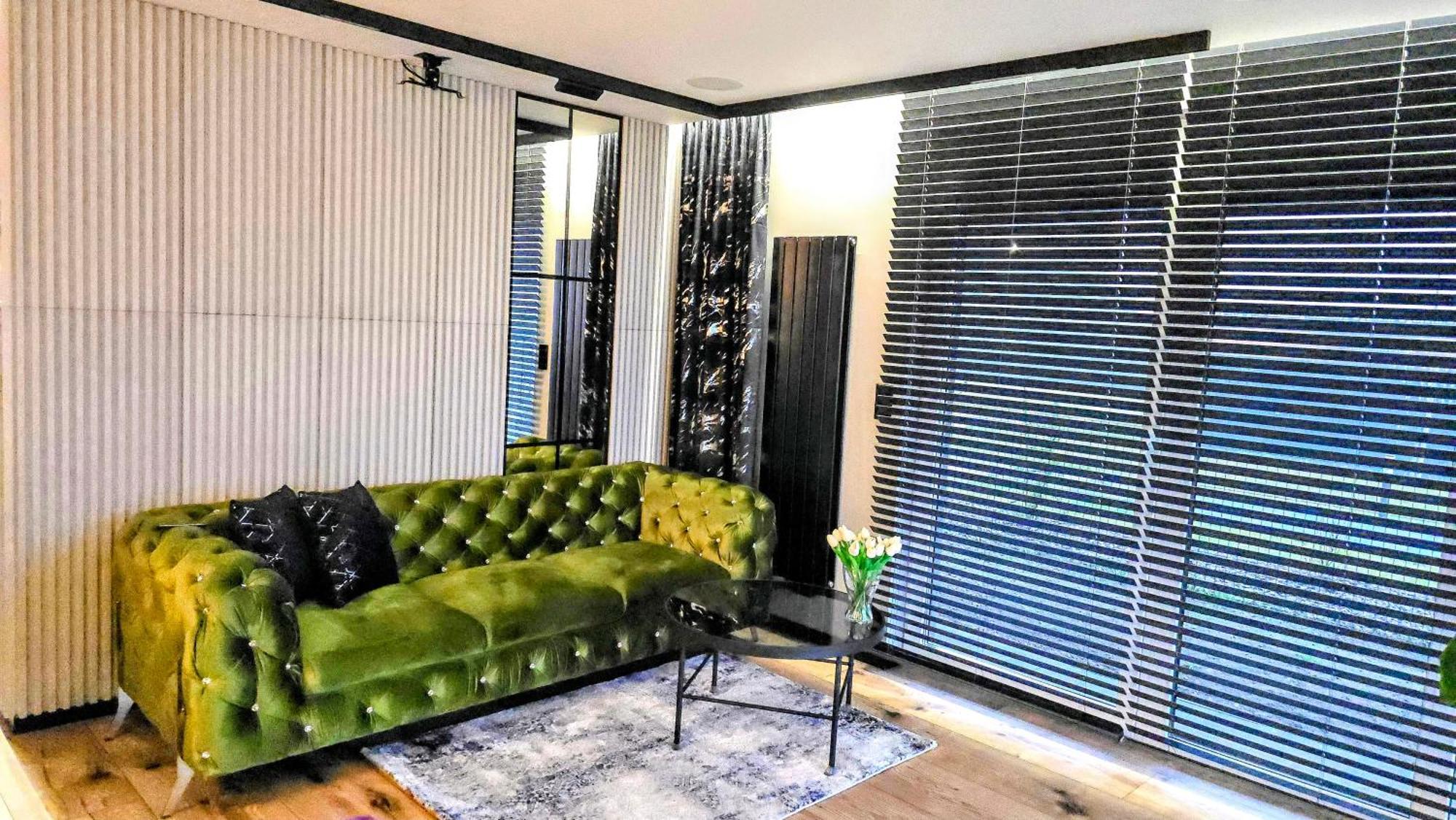 Apartament Dark Prestige New ! - Dostep 24H, Projektor , Garaz Podziemny , Klimatyzacja , Duzy Taras Kielce Buitenkant foto